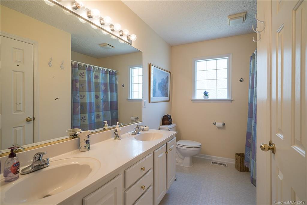 Forest Hills - Residential