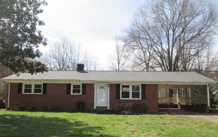 Full brick 1 story/basement home on 0.30 acre lot. Home features 3 bedrooms, 1.5 bath, kitchen and living room on main floor. Additional bedroom and bathroom on basement. Basement SF of 1,150. Features also include some neutral colors, some wood floors, and 2 car attached carport. Set a showing now and make this your new home.