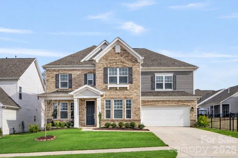 Photo of 346 W Waterlynn Road, Mooresville, NC 28117 (MLS # 4349234)