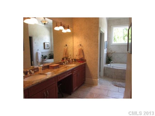 Laurel Creek - Residential