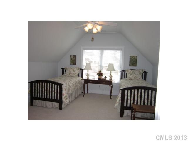 Laurel Creek - Residential