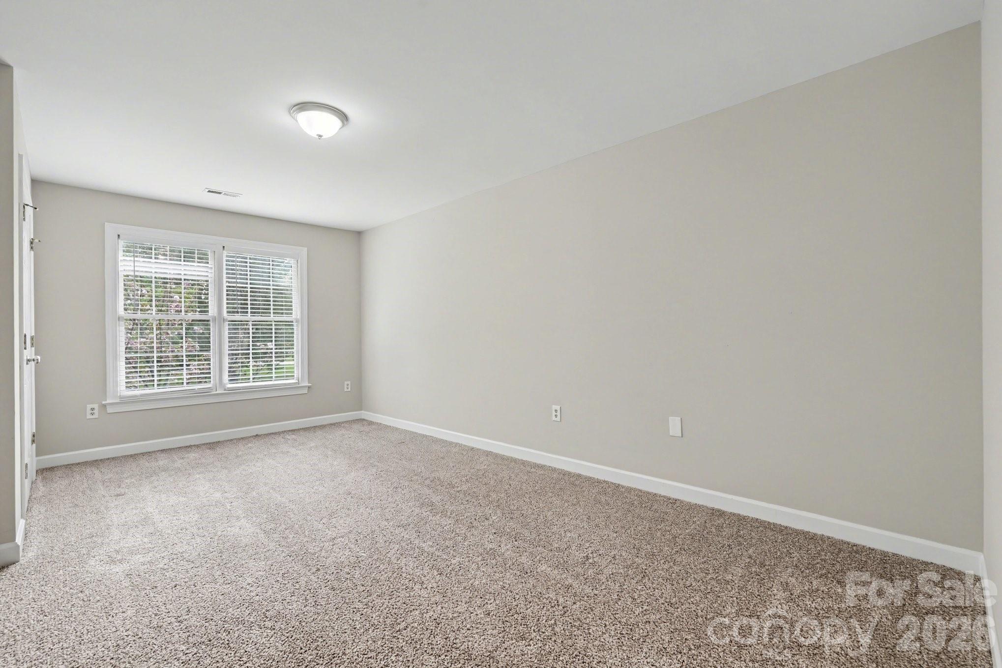 Hunters Pointe - Residential