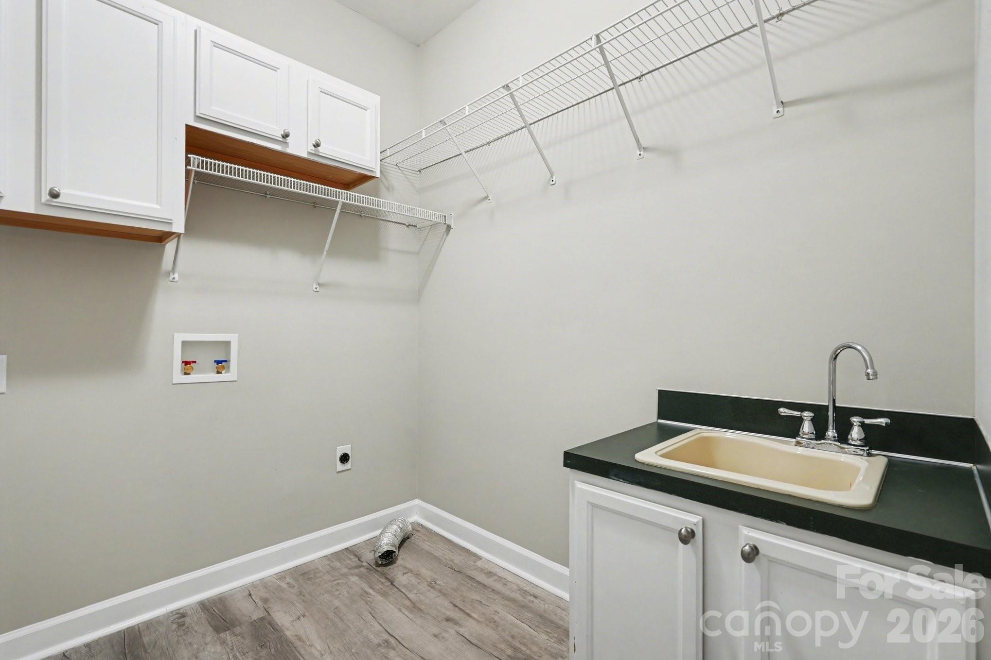 Hunters Pointe - Residential