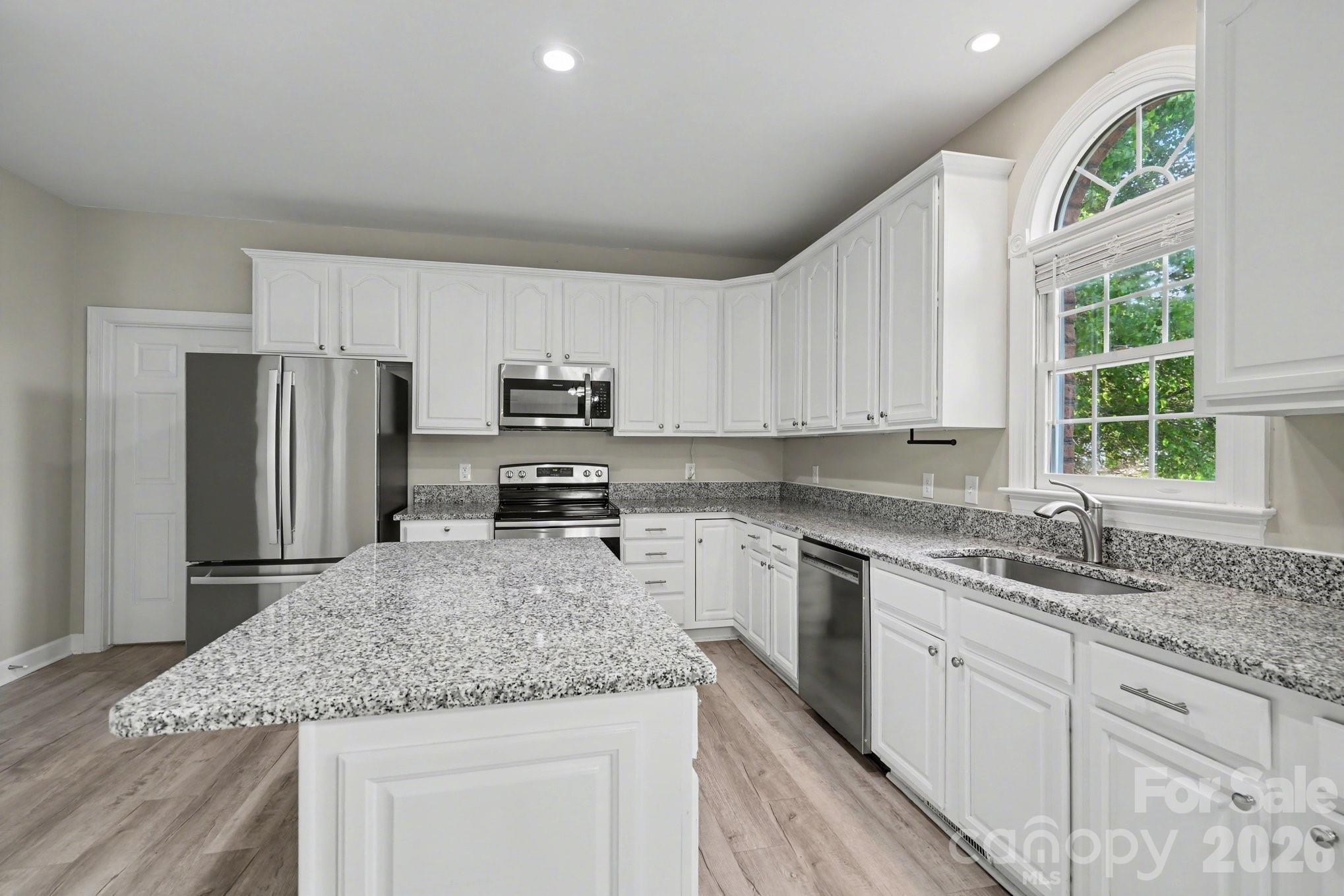 Hunters Pointe - Residential