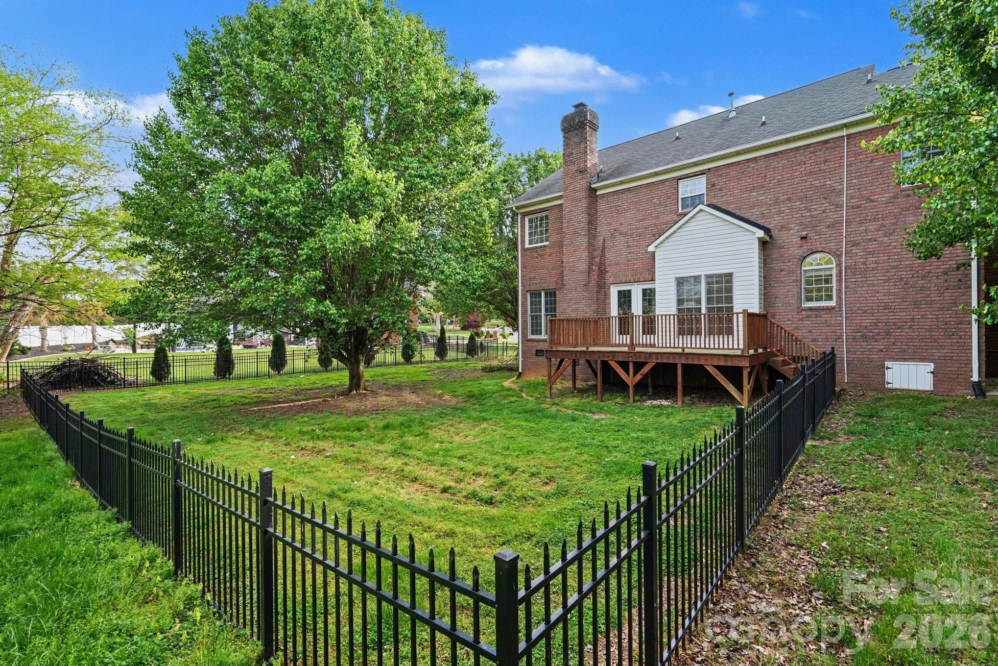 Hunters Pointe - Residential