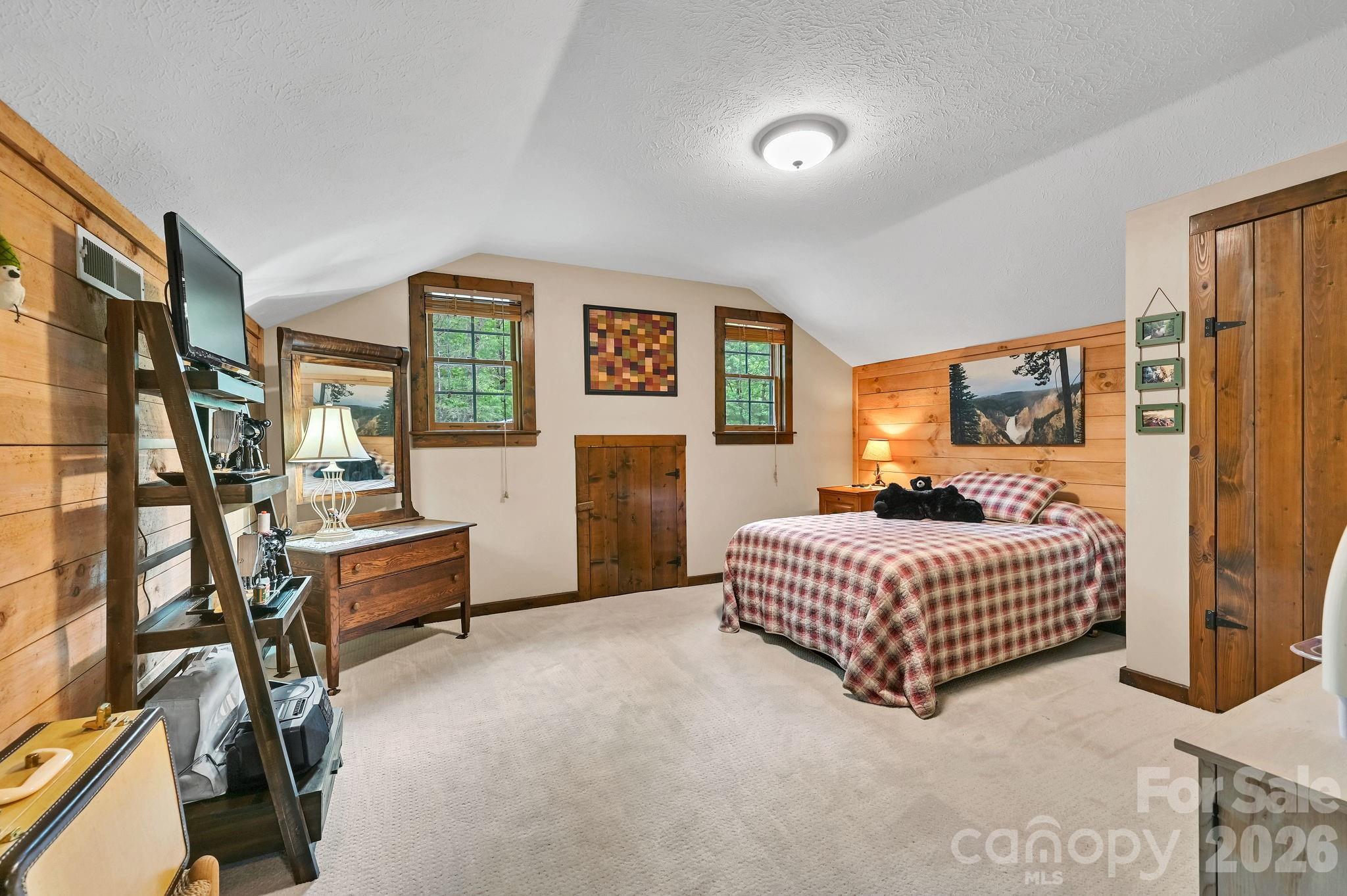 Shadow Brook - Residential