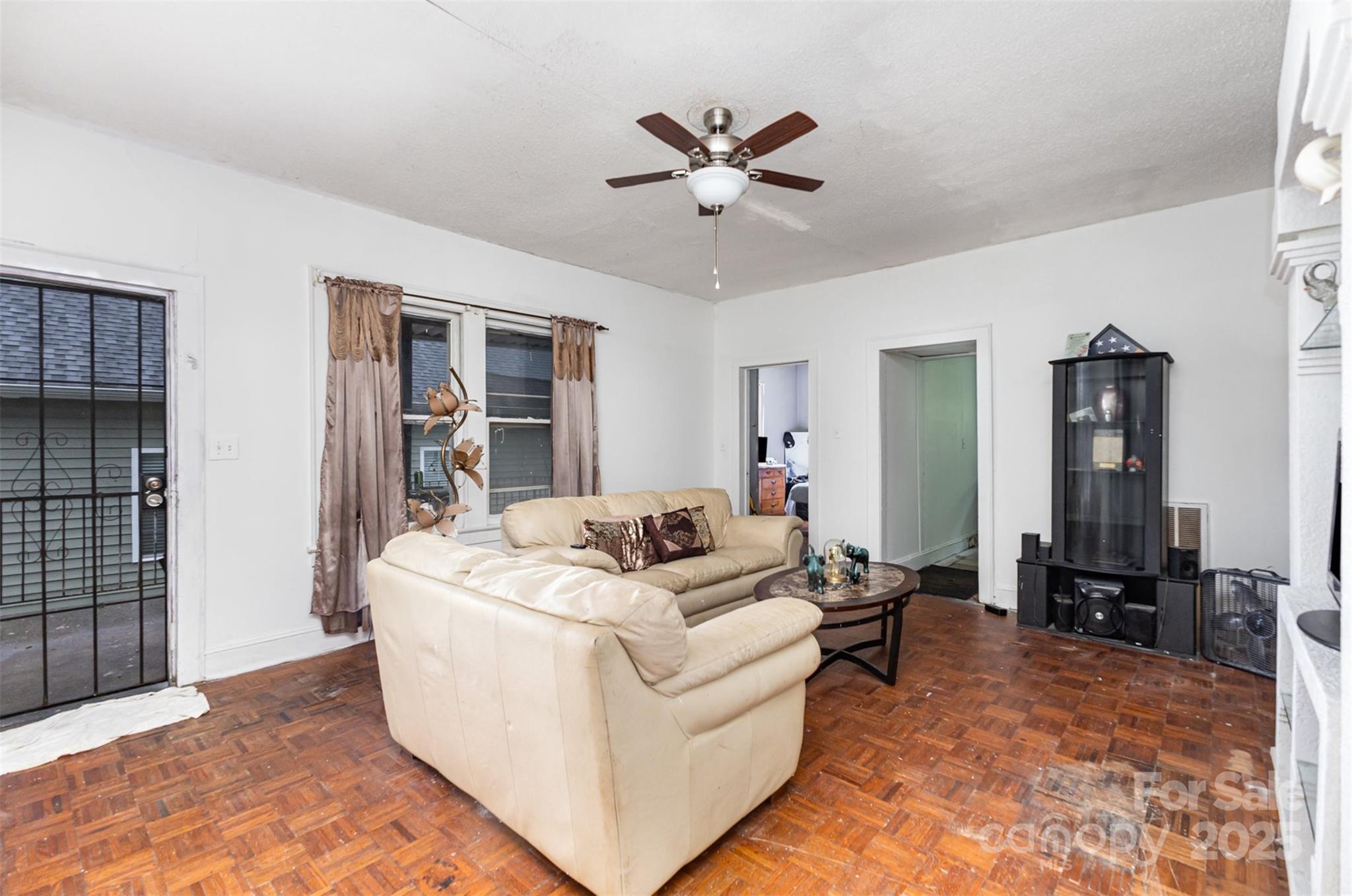 Carr Heights - Residential