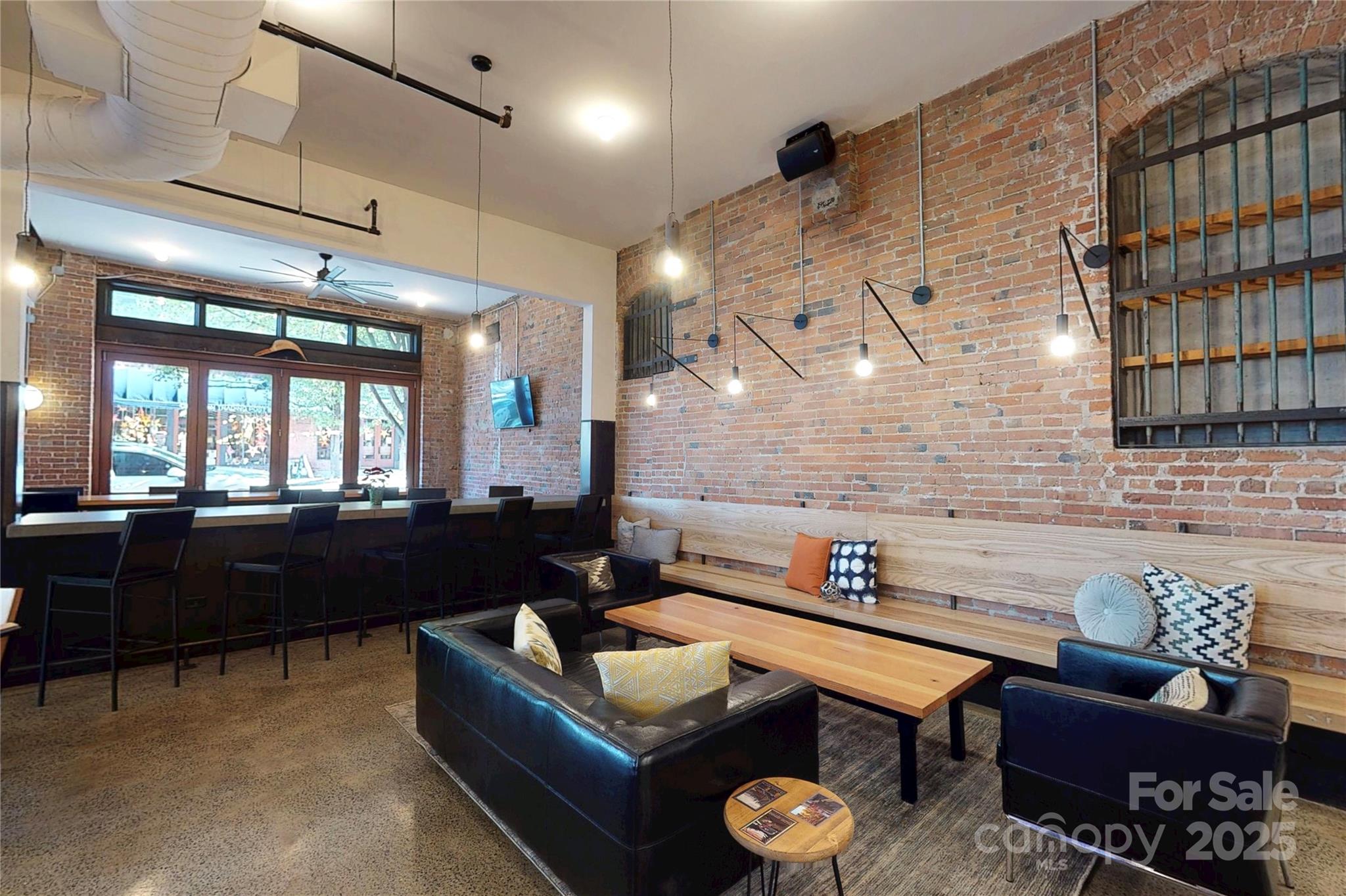 39 N Lexington Avenue