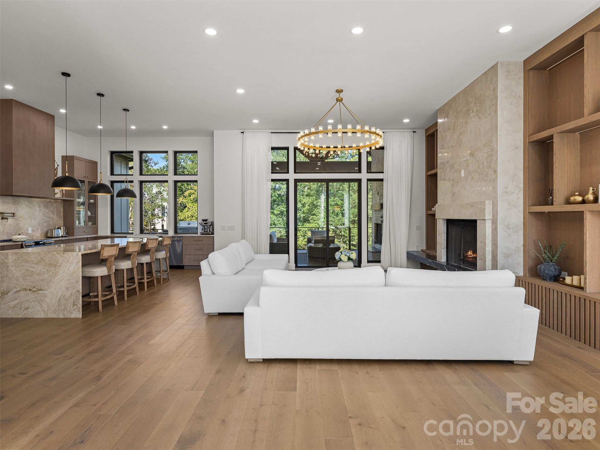 323 Chukar Way