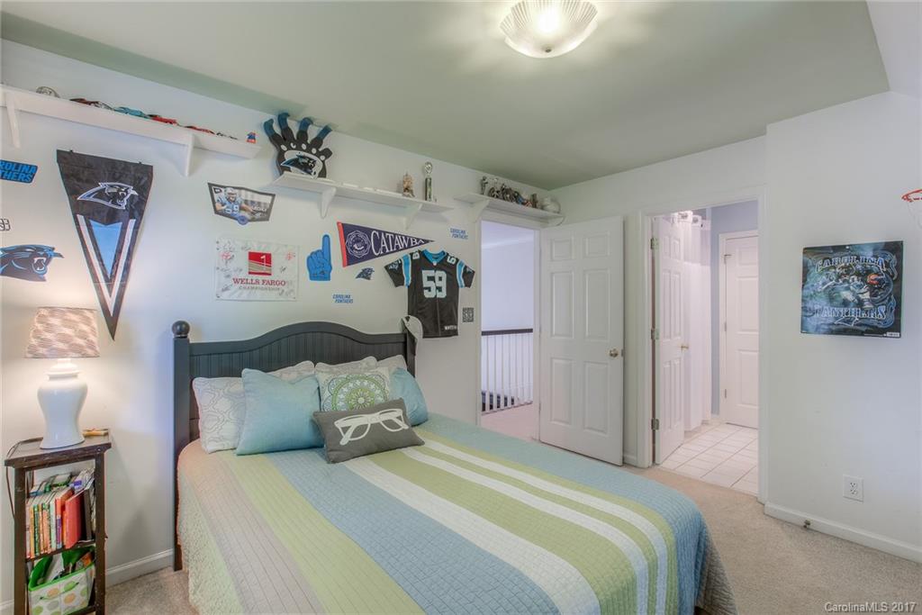 Country Club Hills - Residential