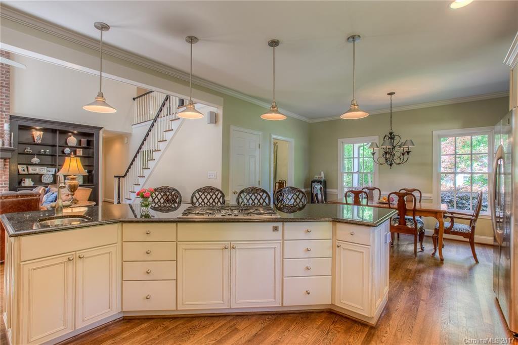 Country Club Hills - Residential