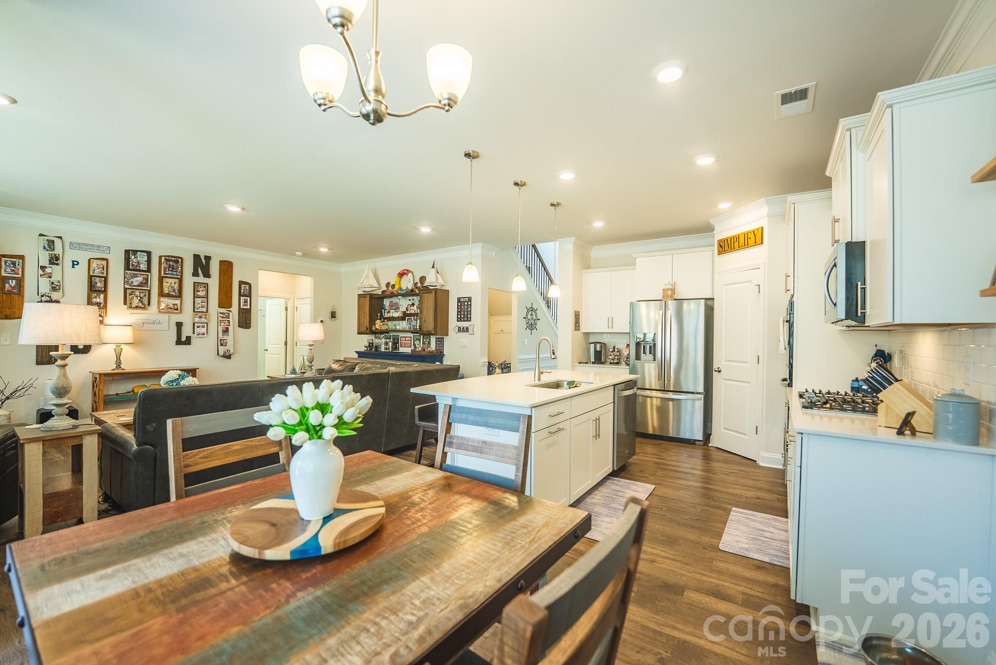 Falls Cove At Lake Norman - Residential