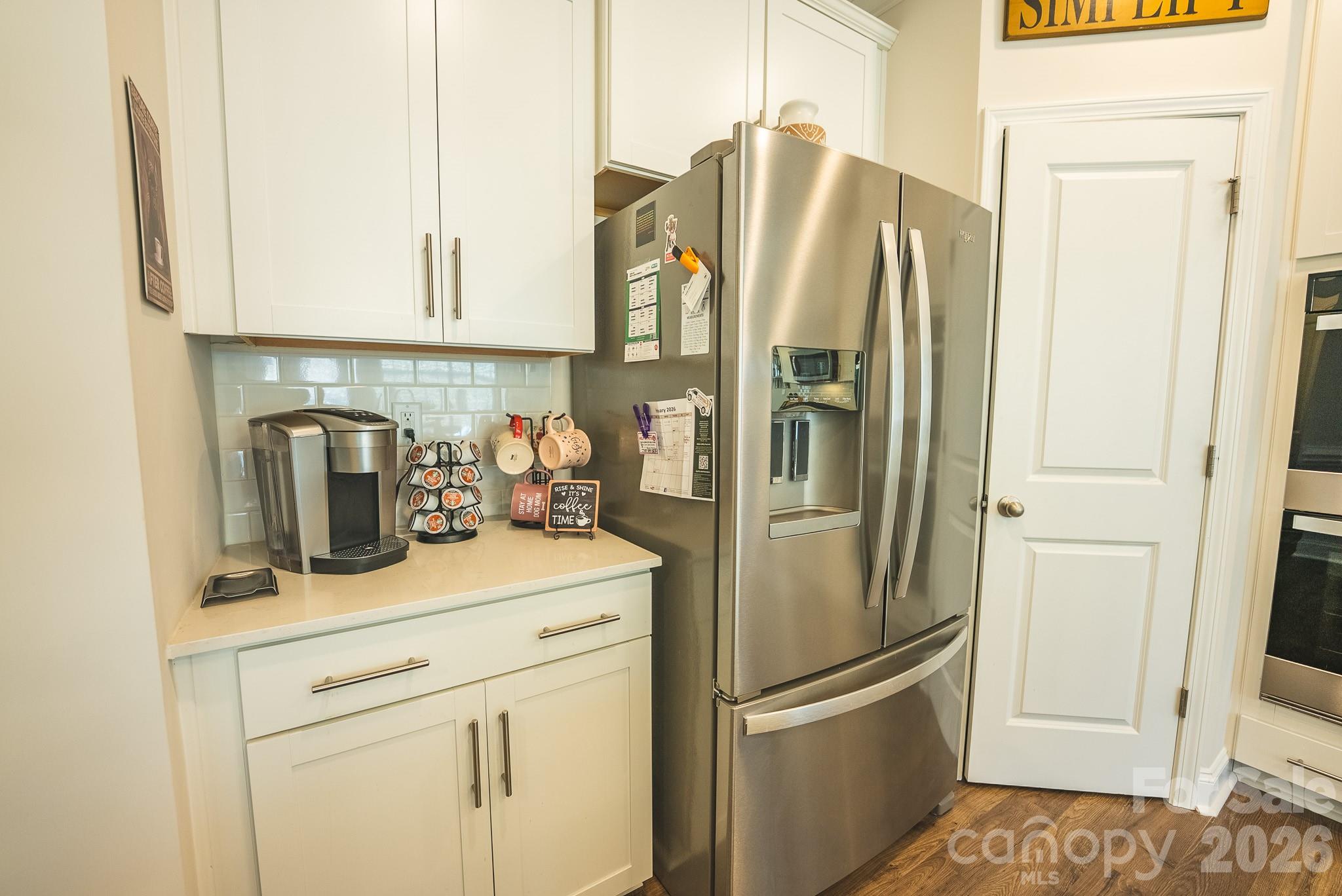 Falls Cove At Lake Norman - Residential