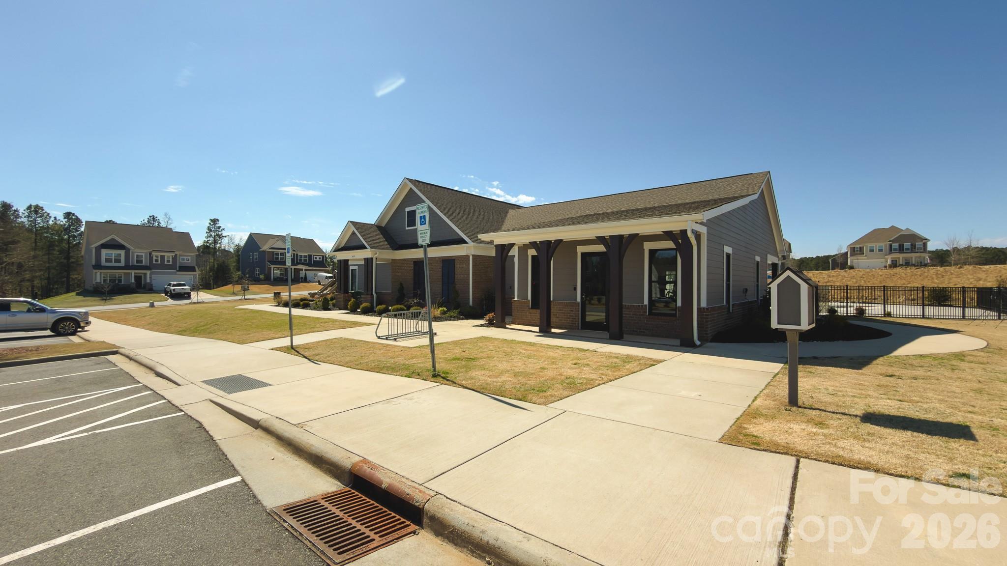 Falls Cove At Lake Norman - Residential