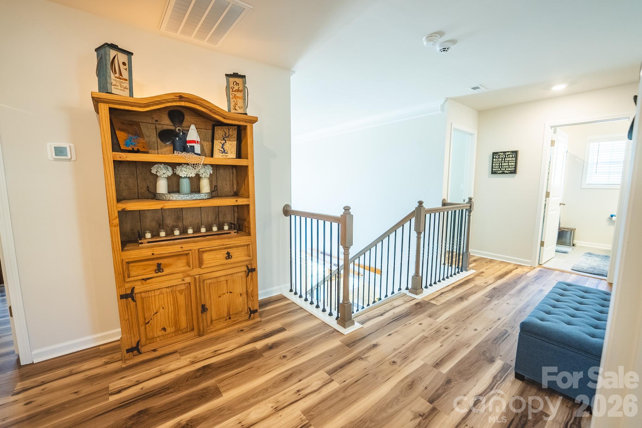 Falls Cove At Lake Norman - Residential