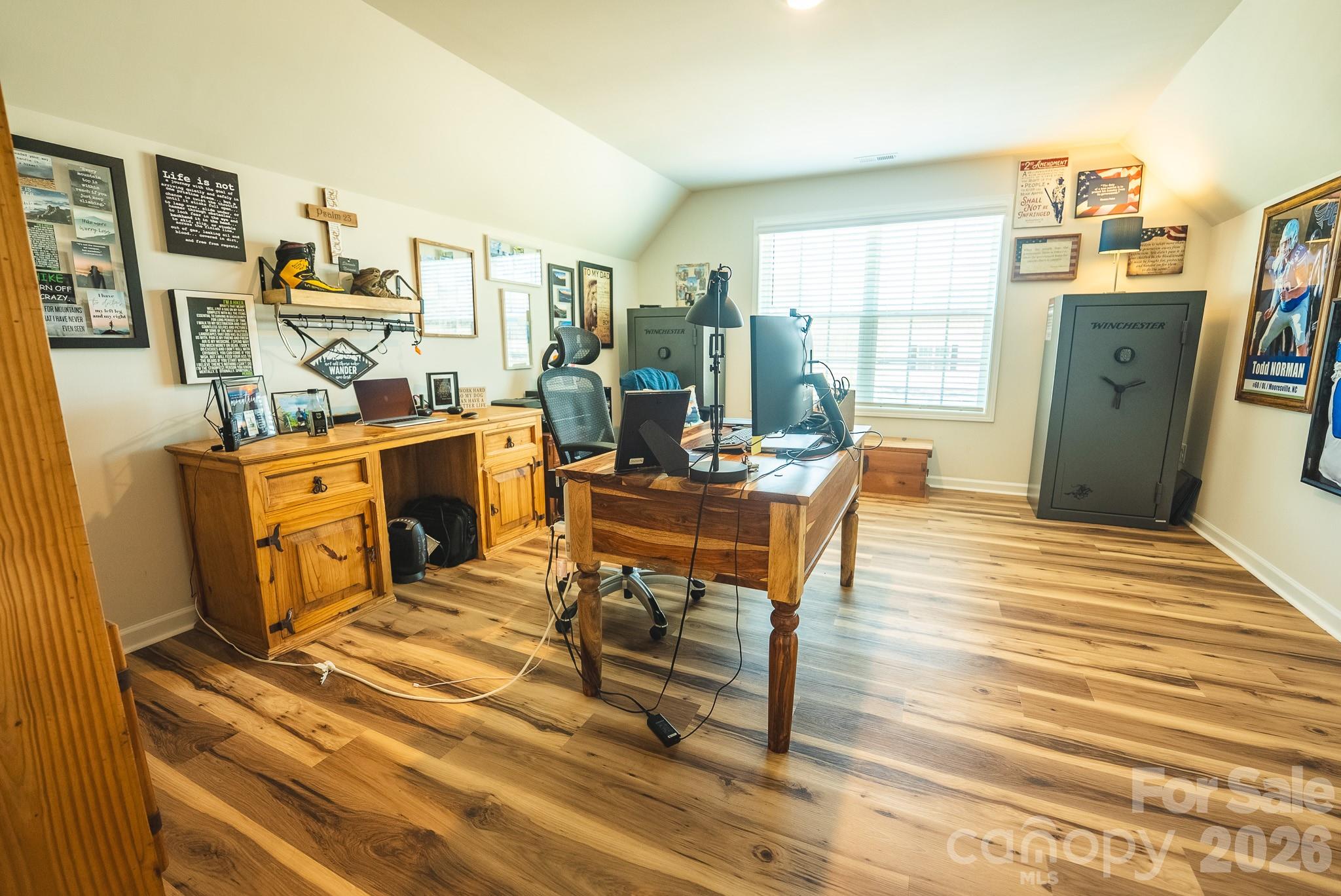 Falls Cove At Lake Norman - Residential