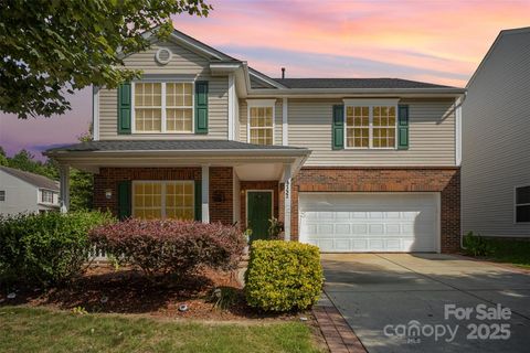 4732 Meadowfield Road L35 Charlotte NC 28215