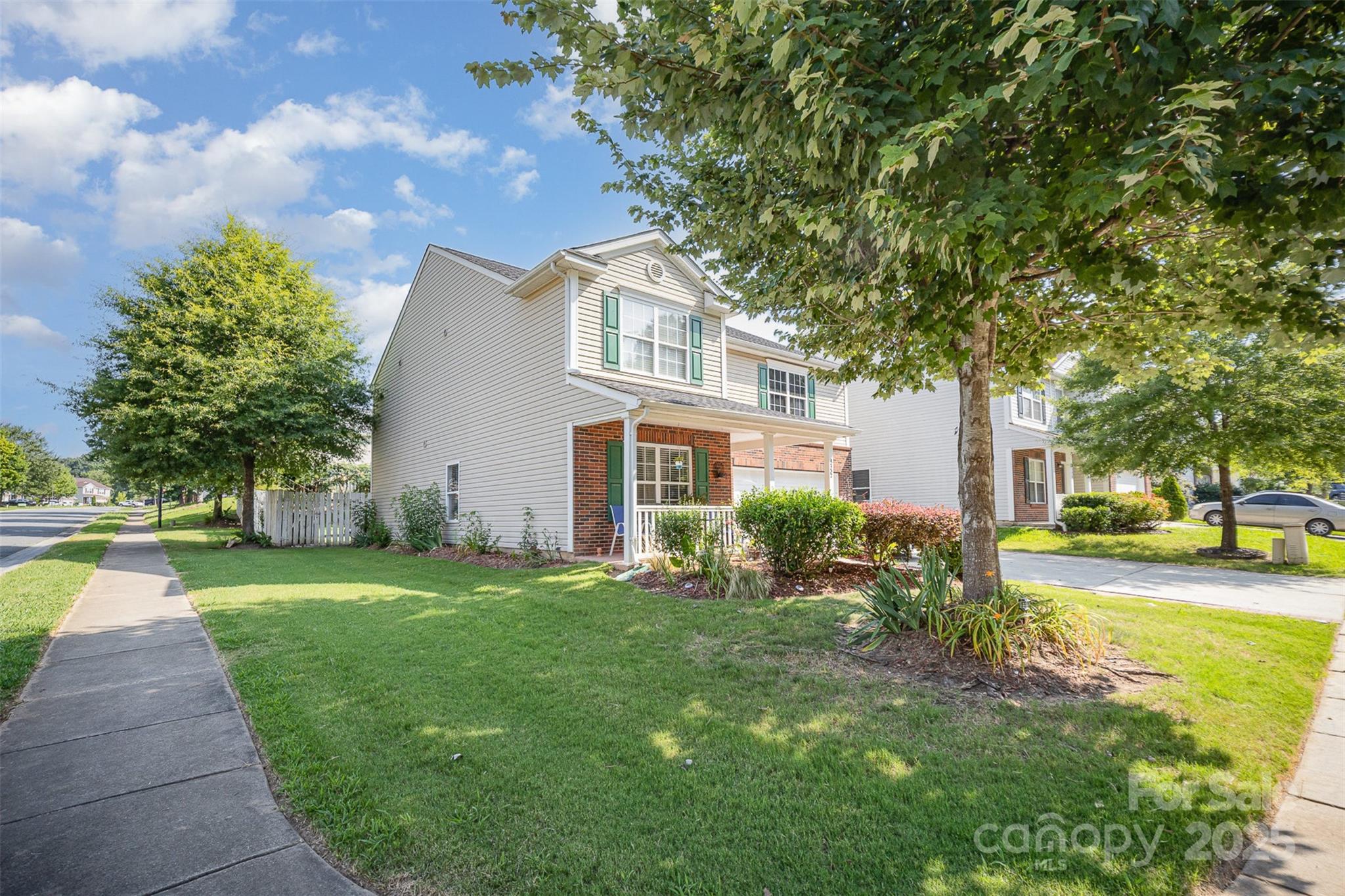 4732 Meadowfield Road L35