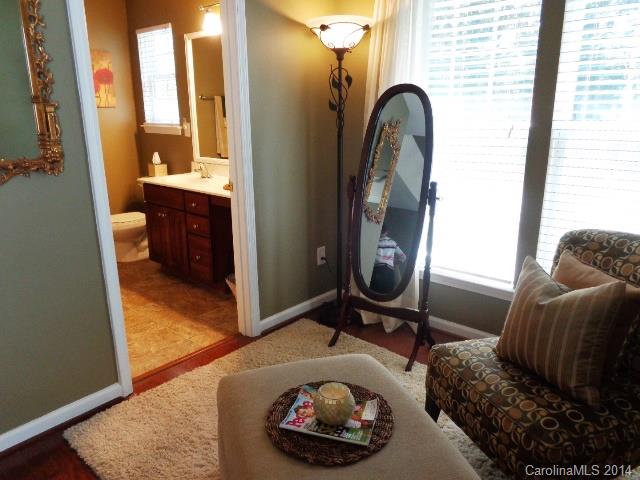 Dutchmans Meadow - Residential