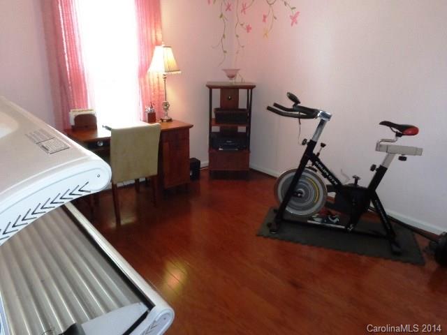 Dutchmans Meadow - Residential