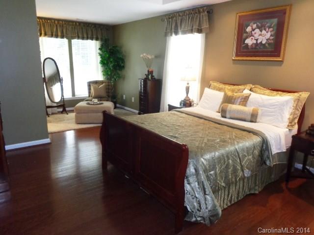 Dutchmans Meadow - Residential