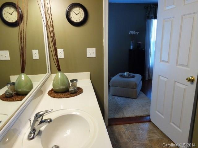 Dutchmans Meadow - Residential