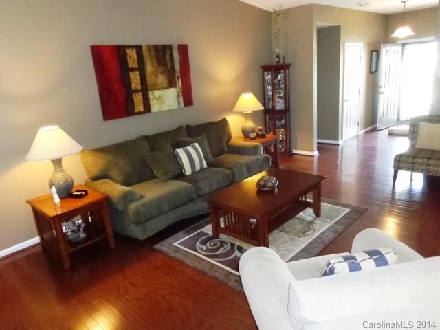 Dutchmans Meadow - Residential