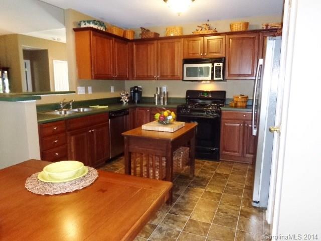 Dutchmans Meadow - Residential