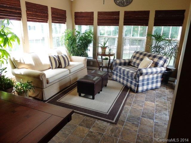 Dutchmans Meadow - Residential