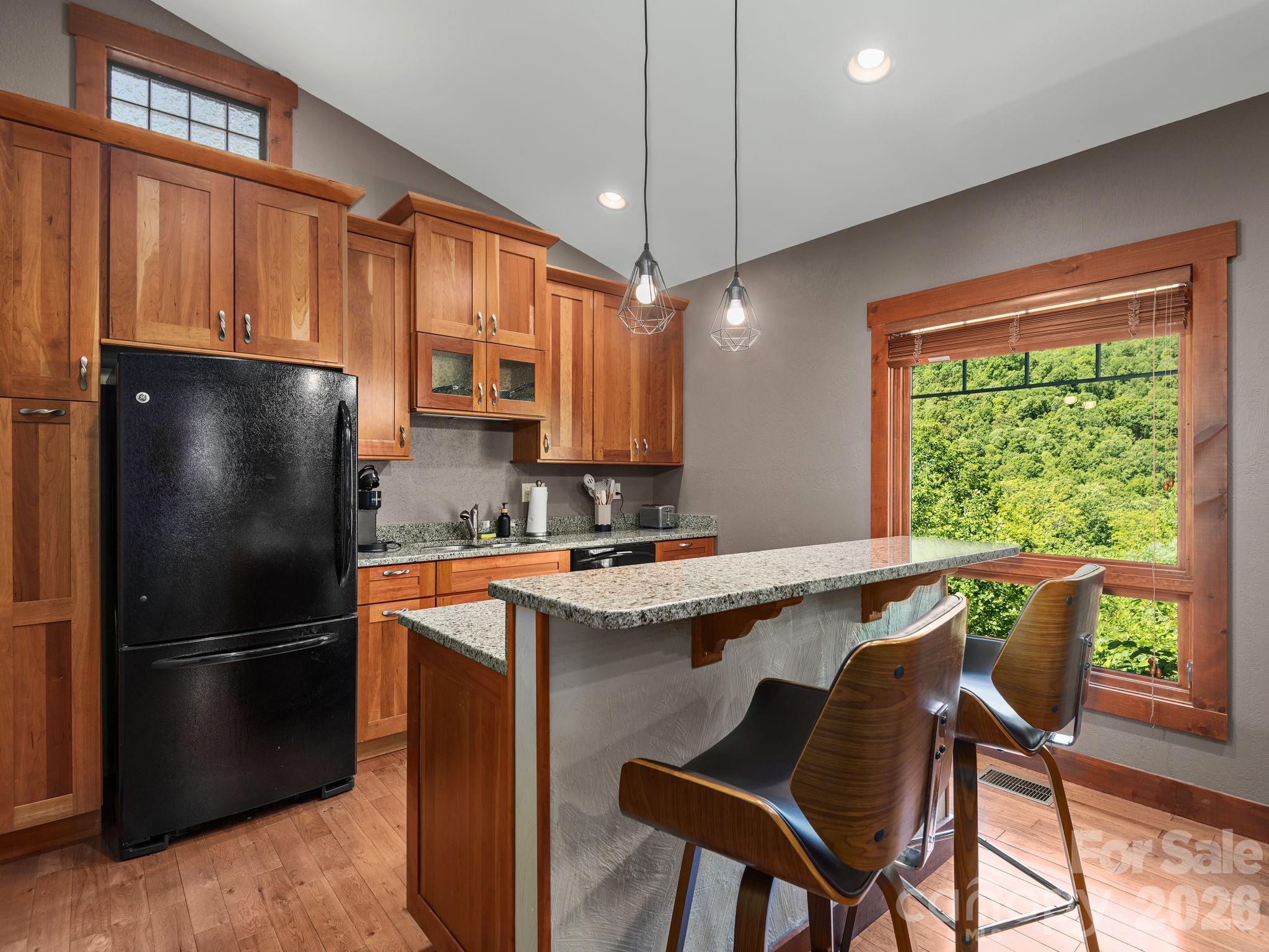 Laurel Ridge - Residential