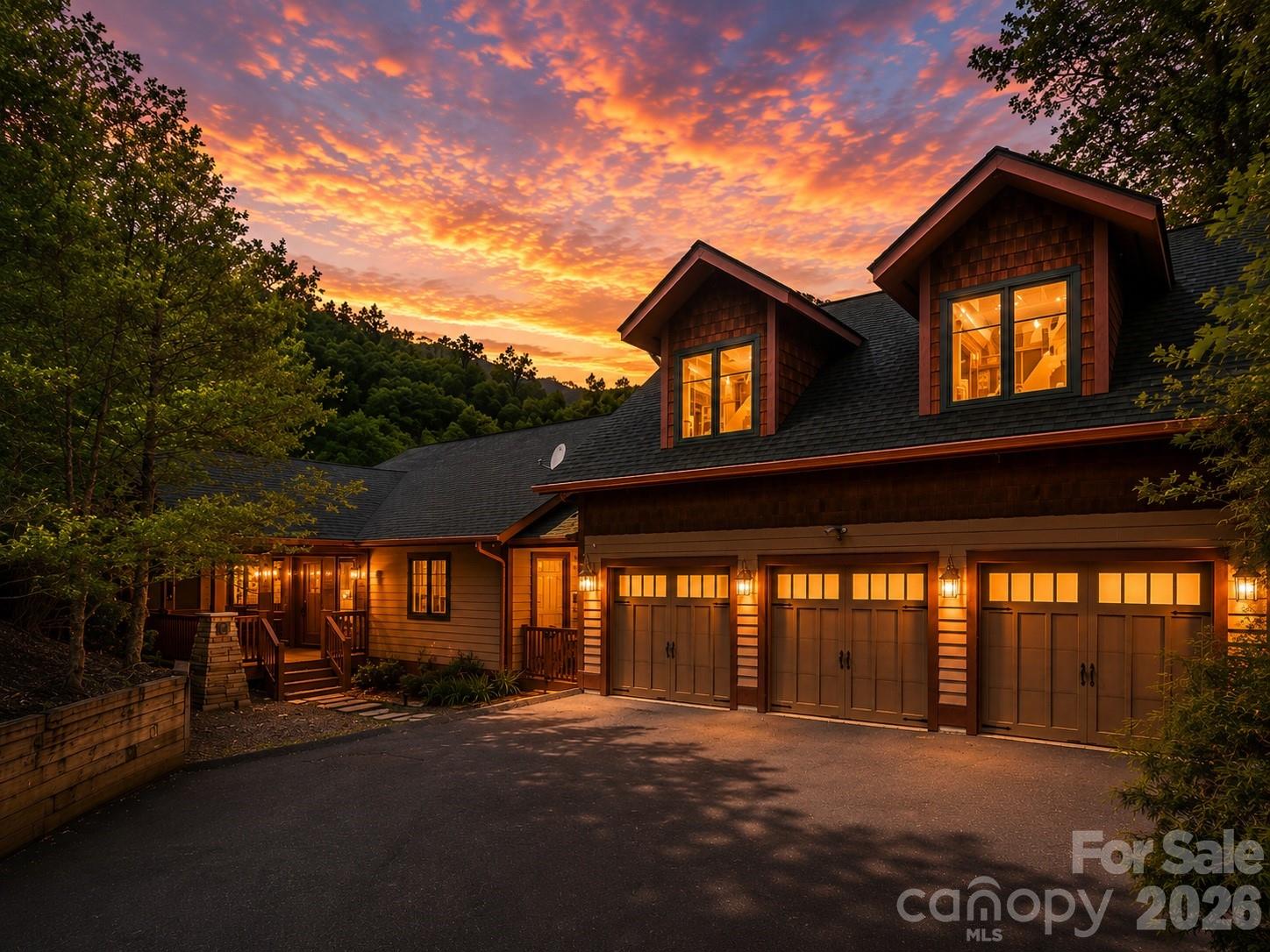 Laurel Ridge - Residential
