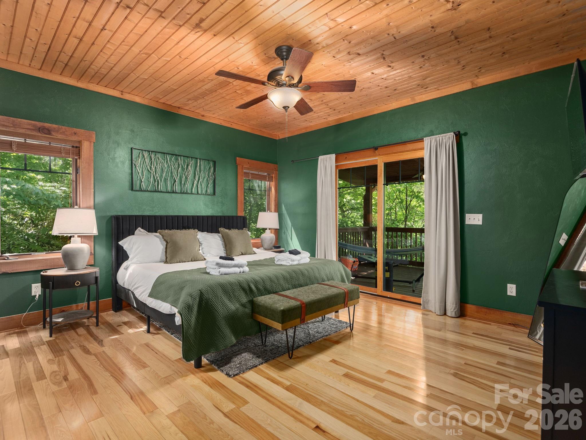 Laurel Ridge - Residential