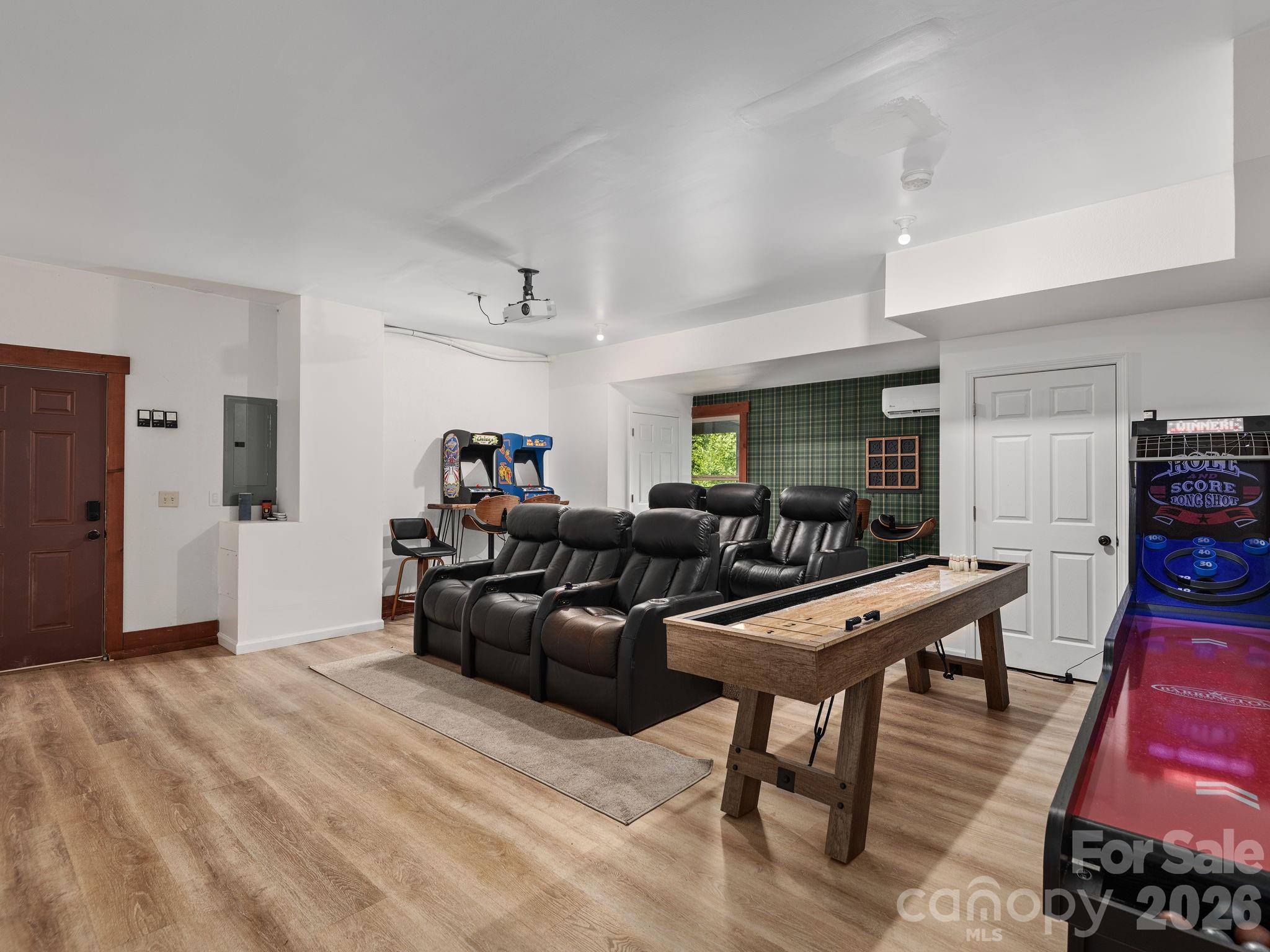 Laurel Ridge - Residential