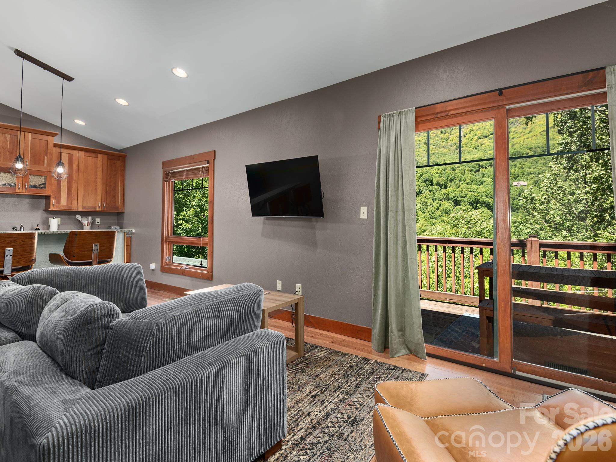 Laurel Ridge - Residential