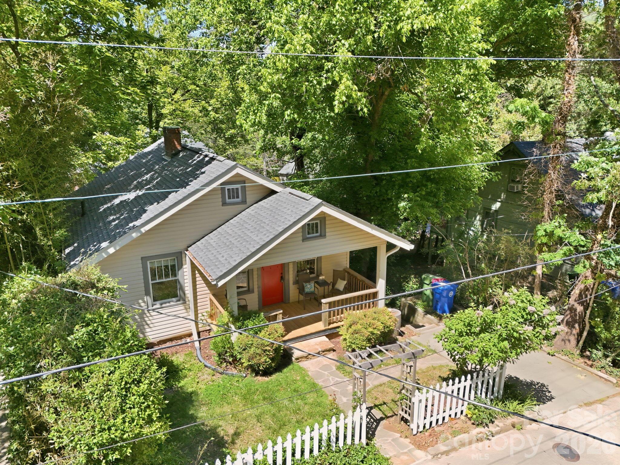86 Annandale Avenue