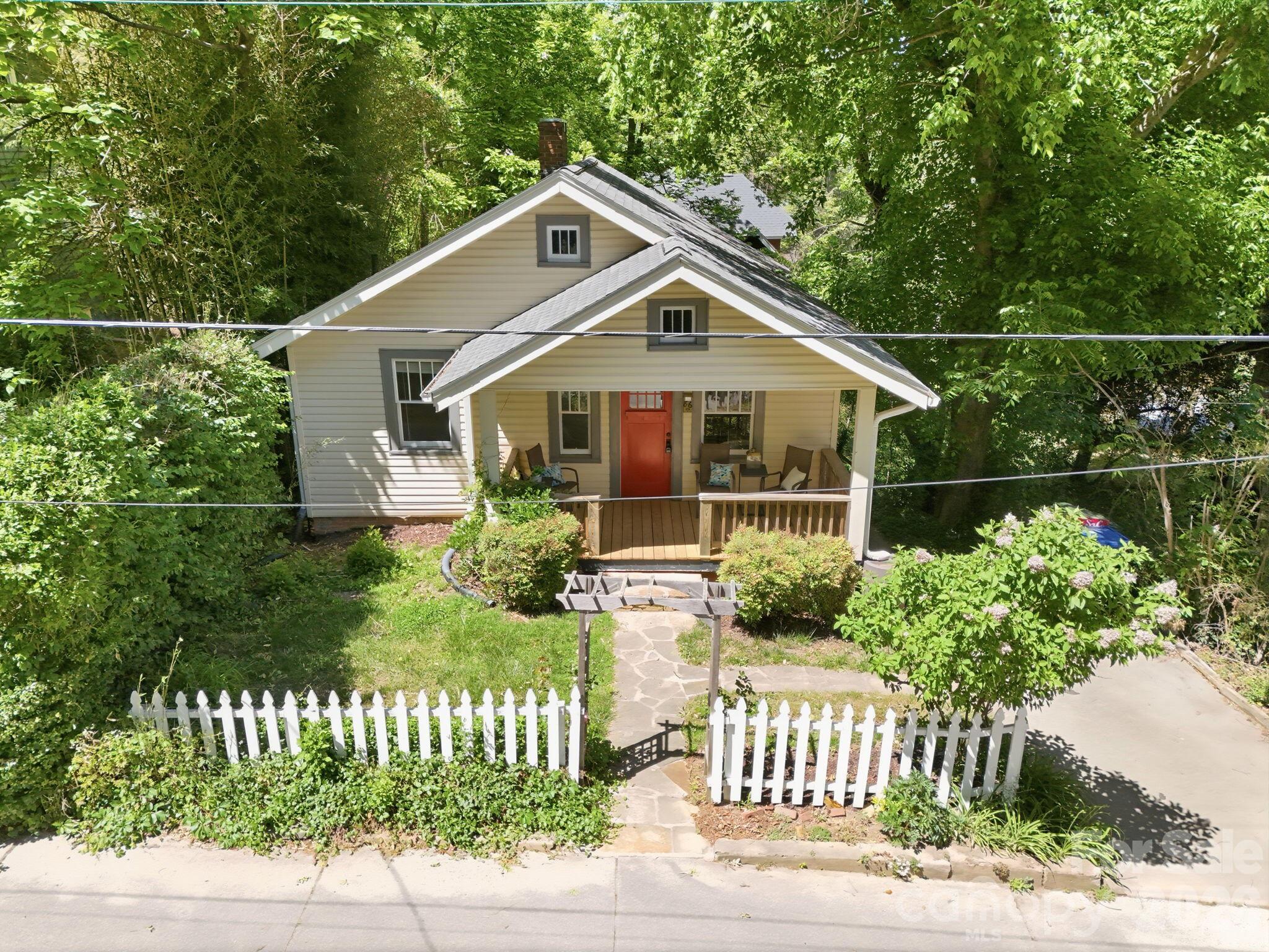 86 Annandale Avenue