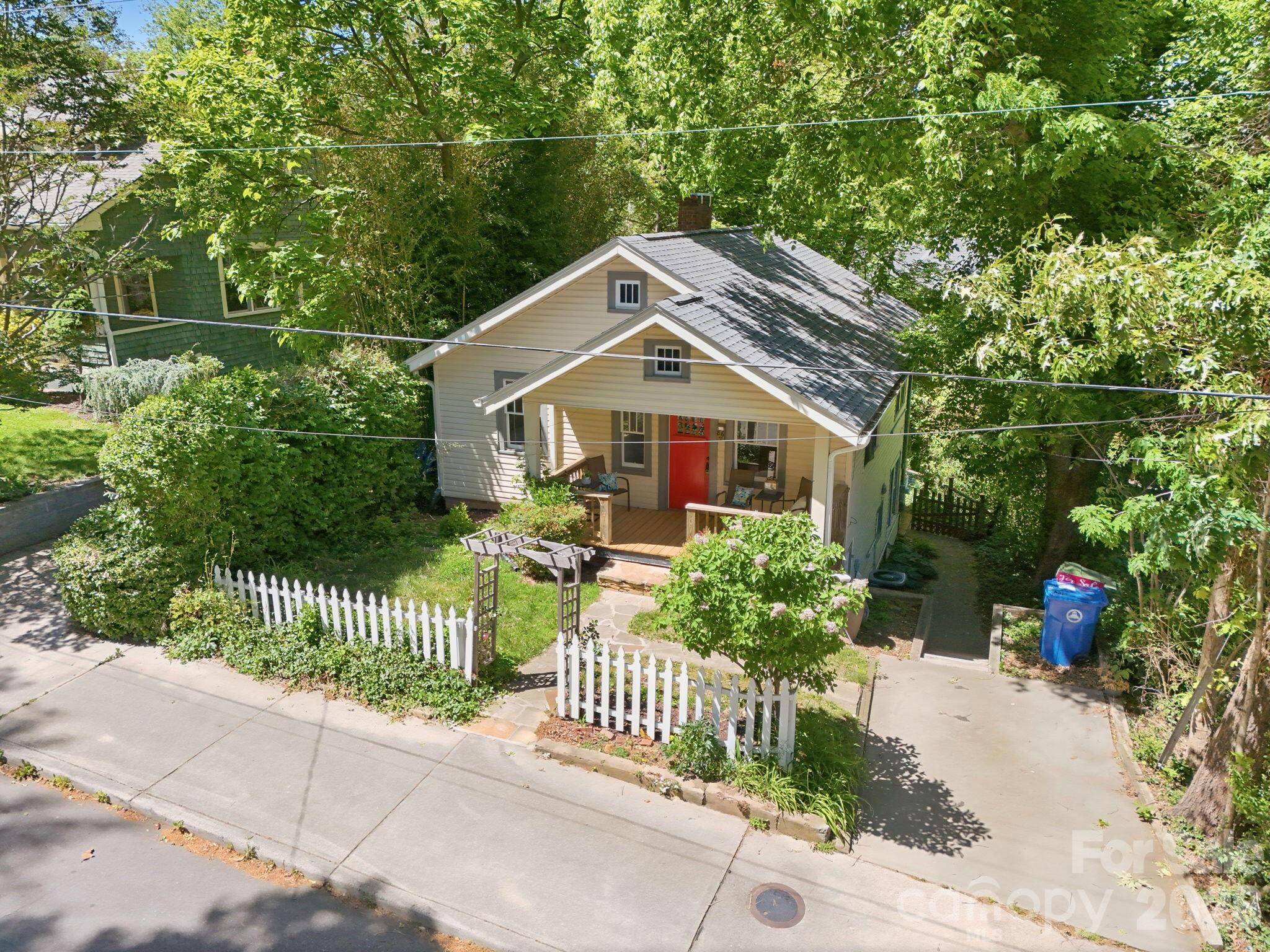 86 Annandale Avenue