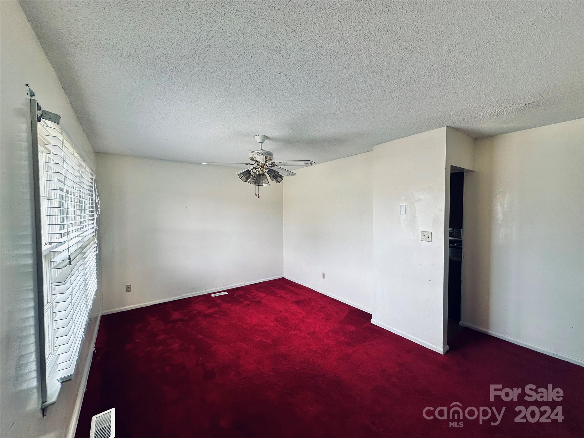 612 Dr Martin Luther King Jr Avenue