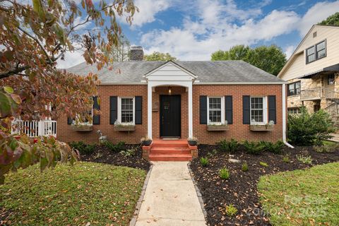 11 Colonial Place Asheville NC 28804