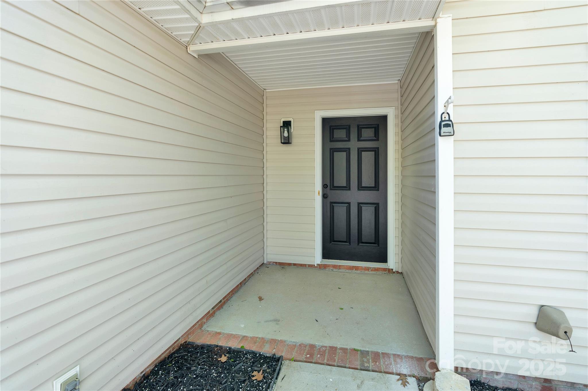 9320 Tibble Creek Way