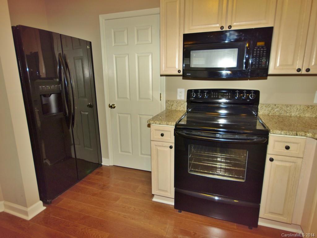 Spinnaker Cove - Residential Lease