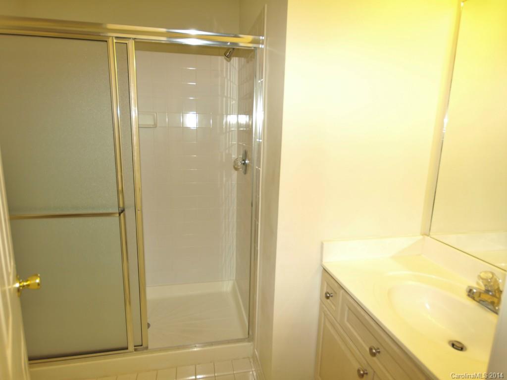 Spinnaker Cove - Residential Lease