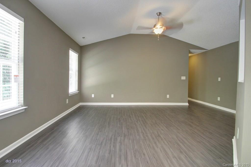 Stone Bluff - Residential