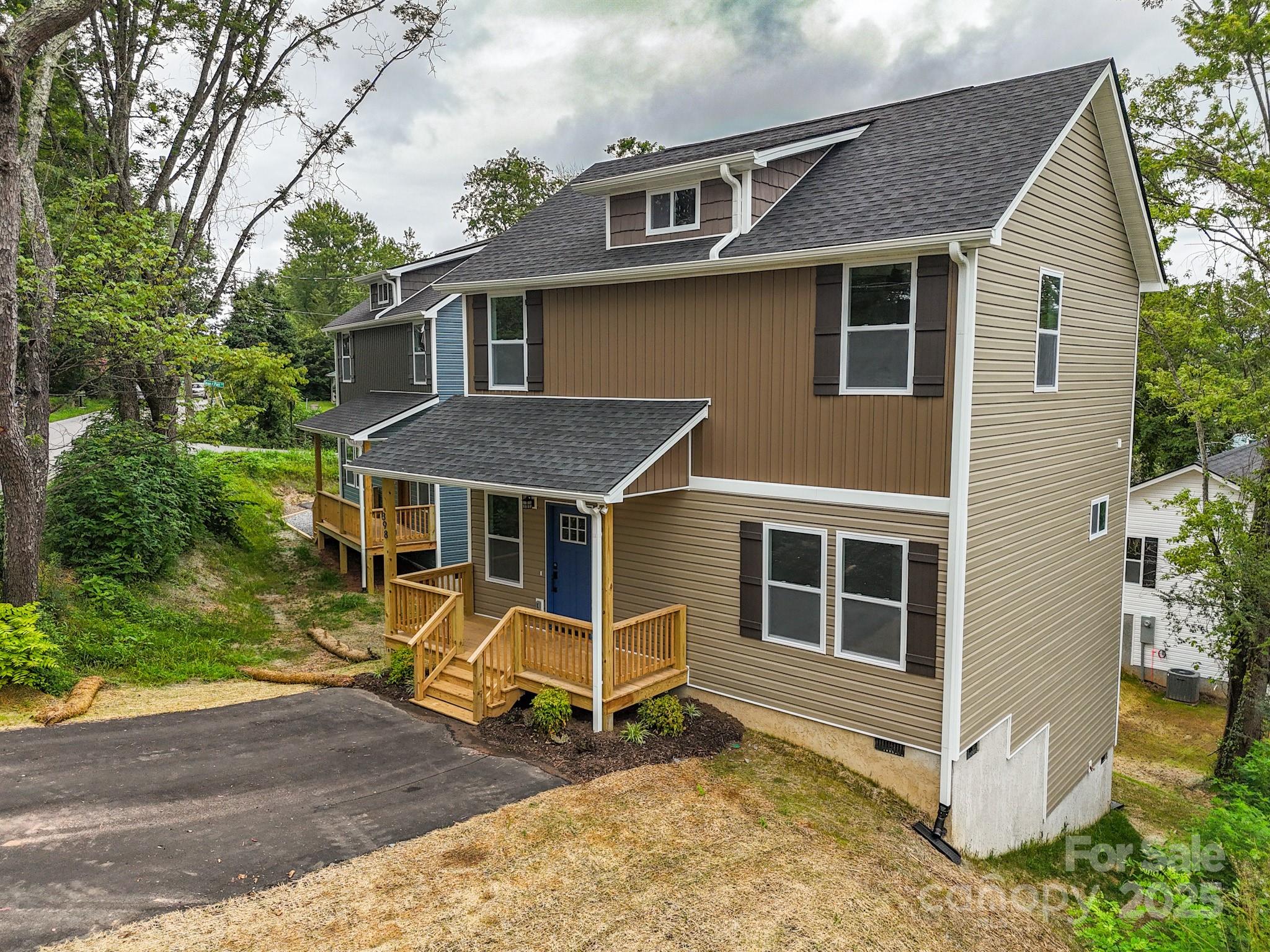 398 Deaverview Road