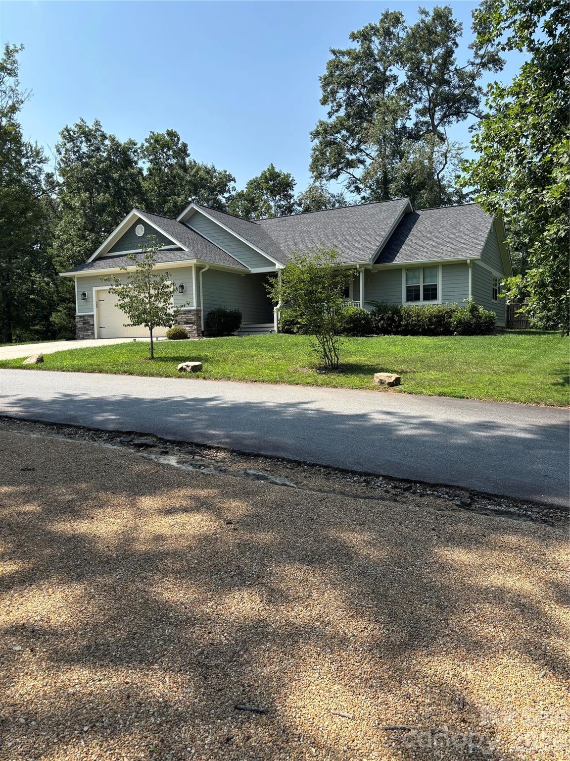 14 Wood Path Lane