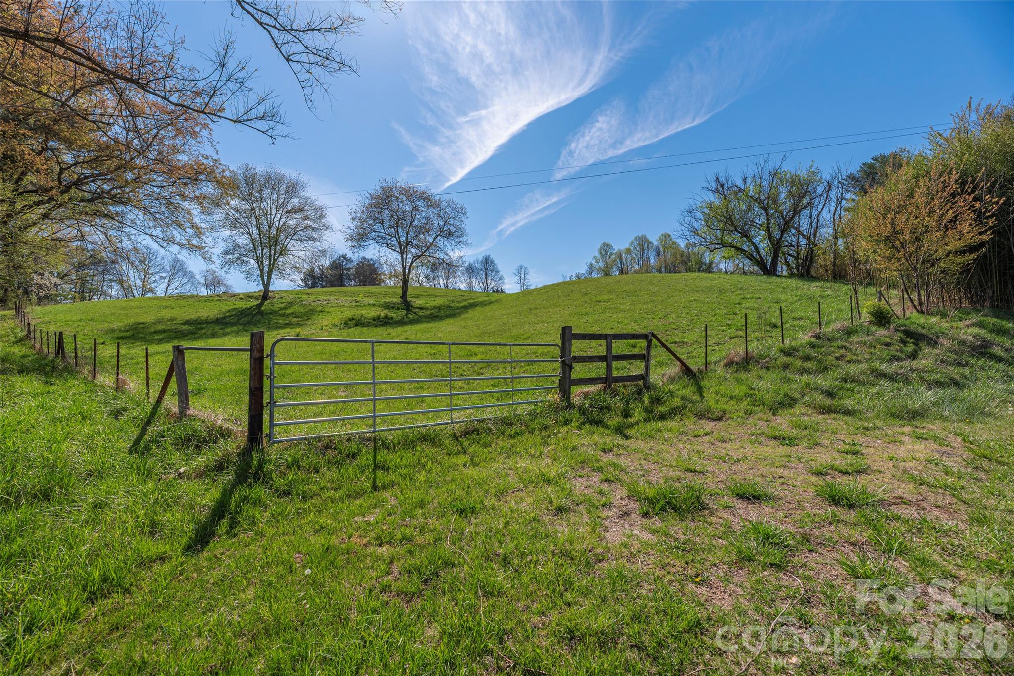 284 Woodland Church Road