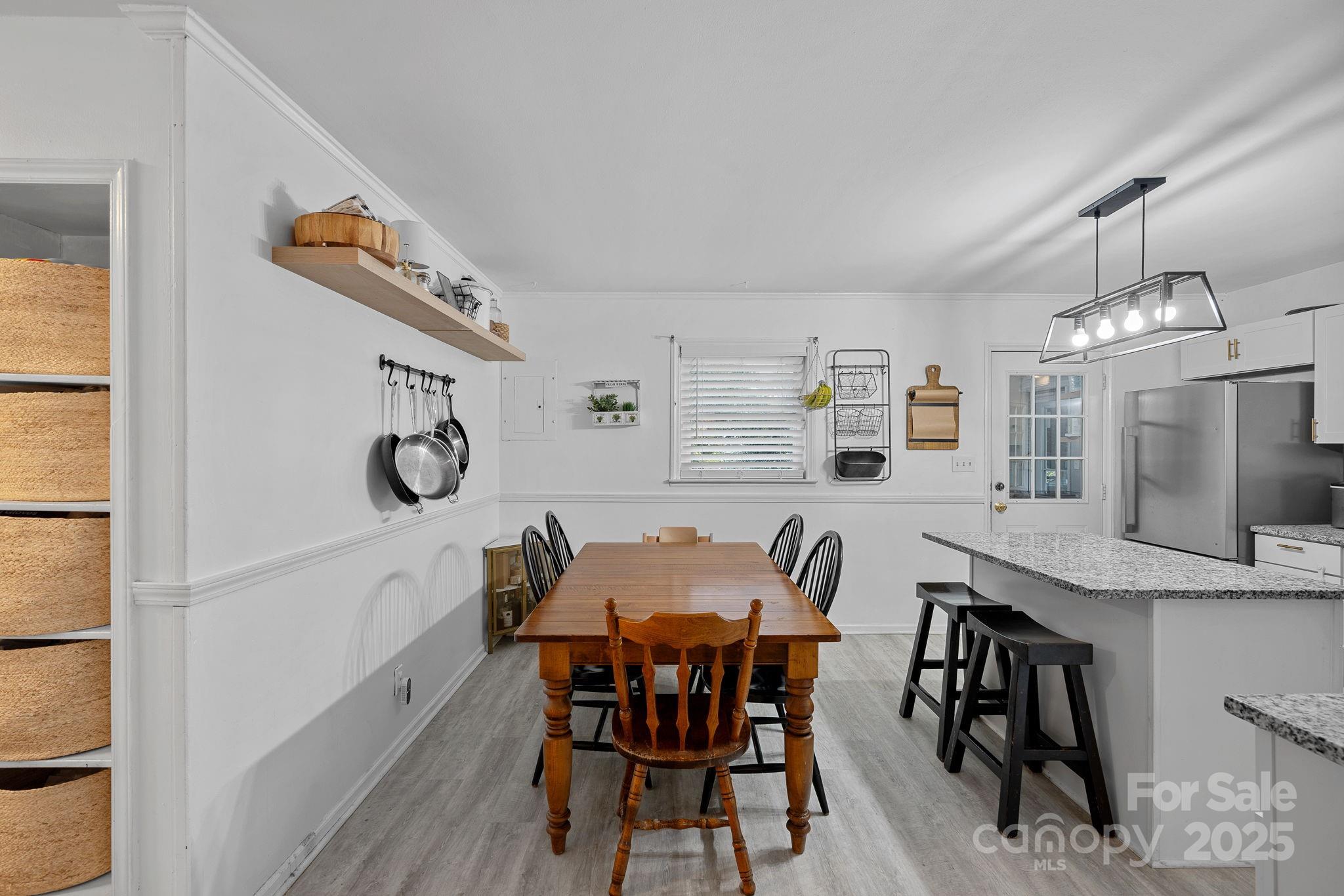 4314 Oak Forest Drive