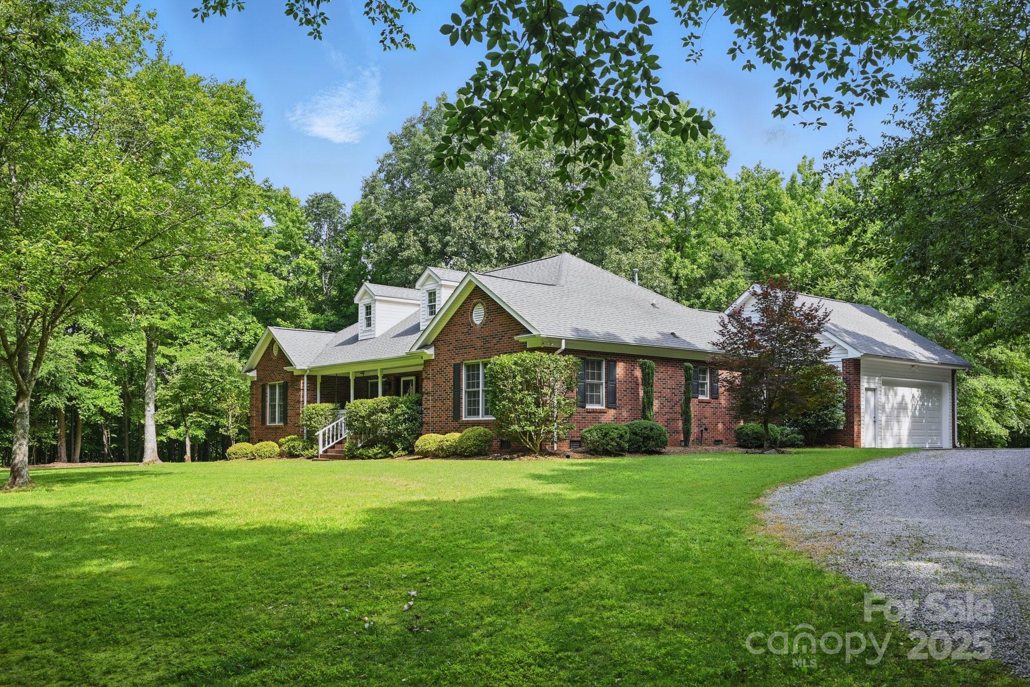 4824 Waxhaw Farms Road