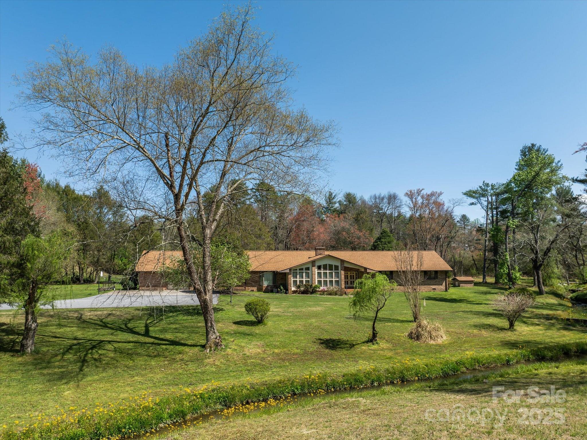 481 Kelly Lane