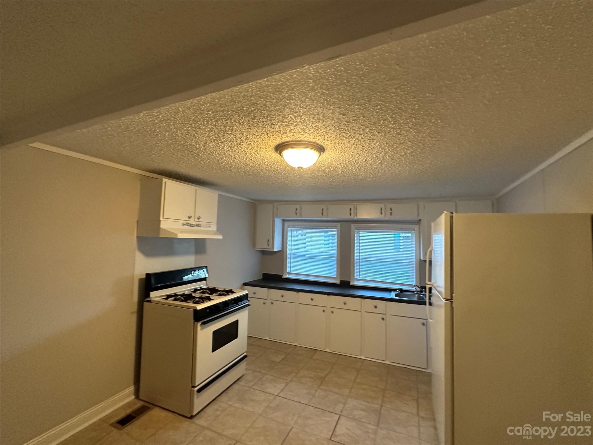 Flint Manufacturing Company - Residential